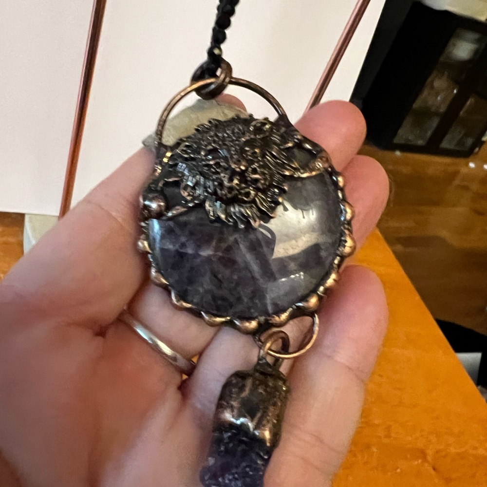 Artistic Siberian Amethyst Pendant Necklace